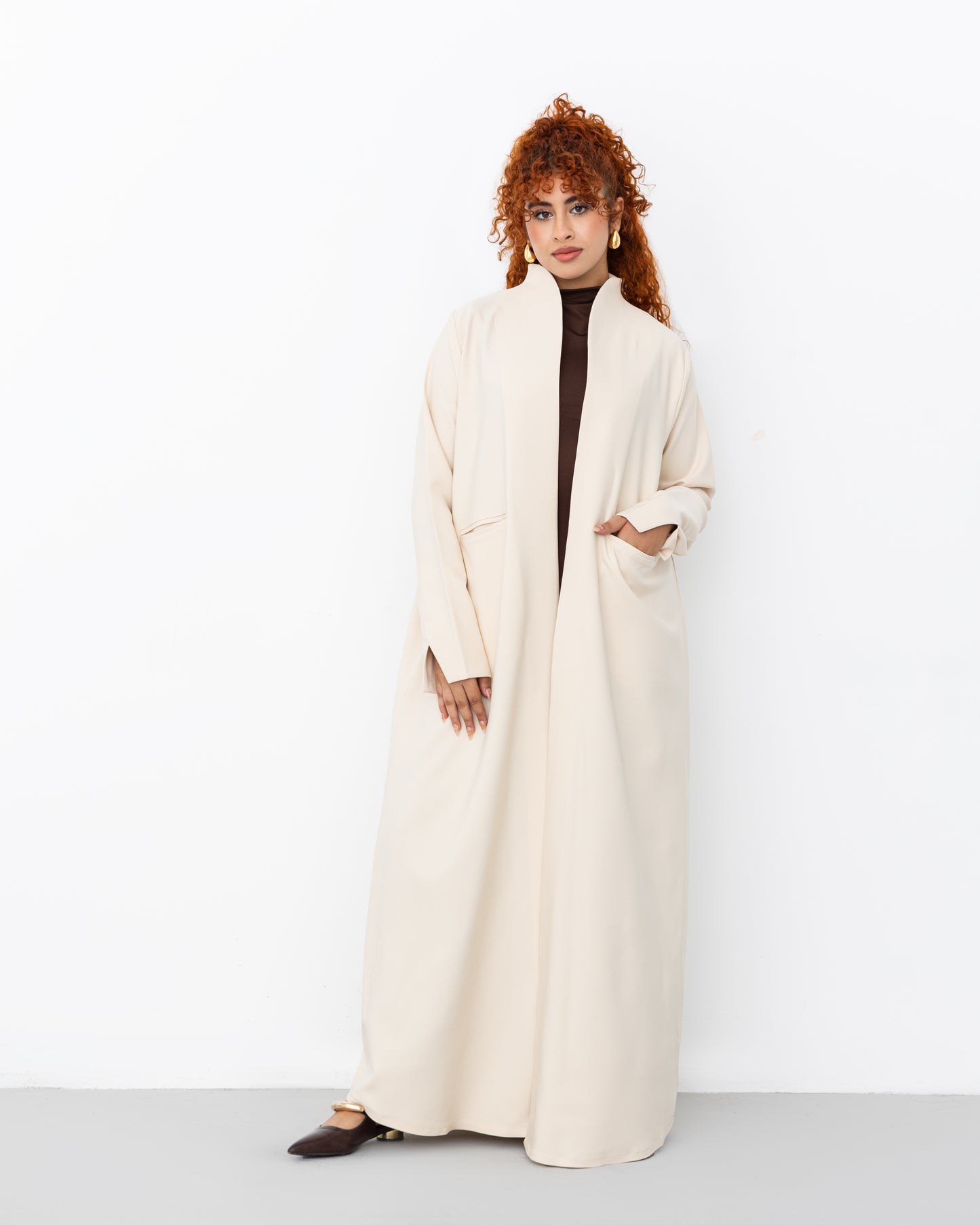 The Linear Fit abaya
