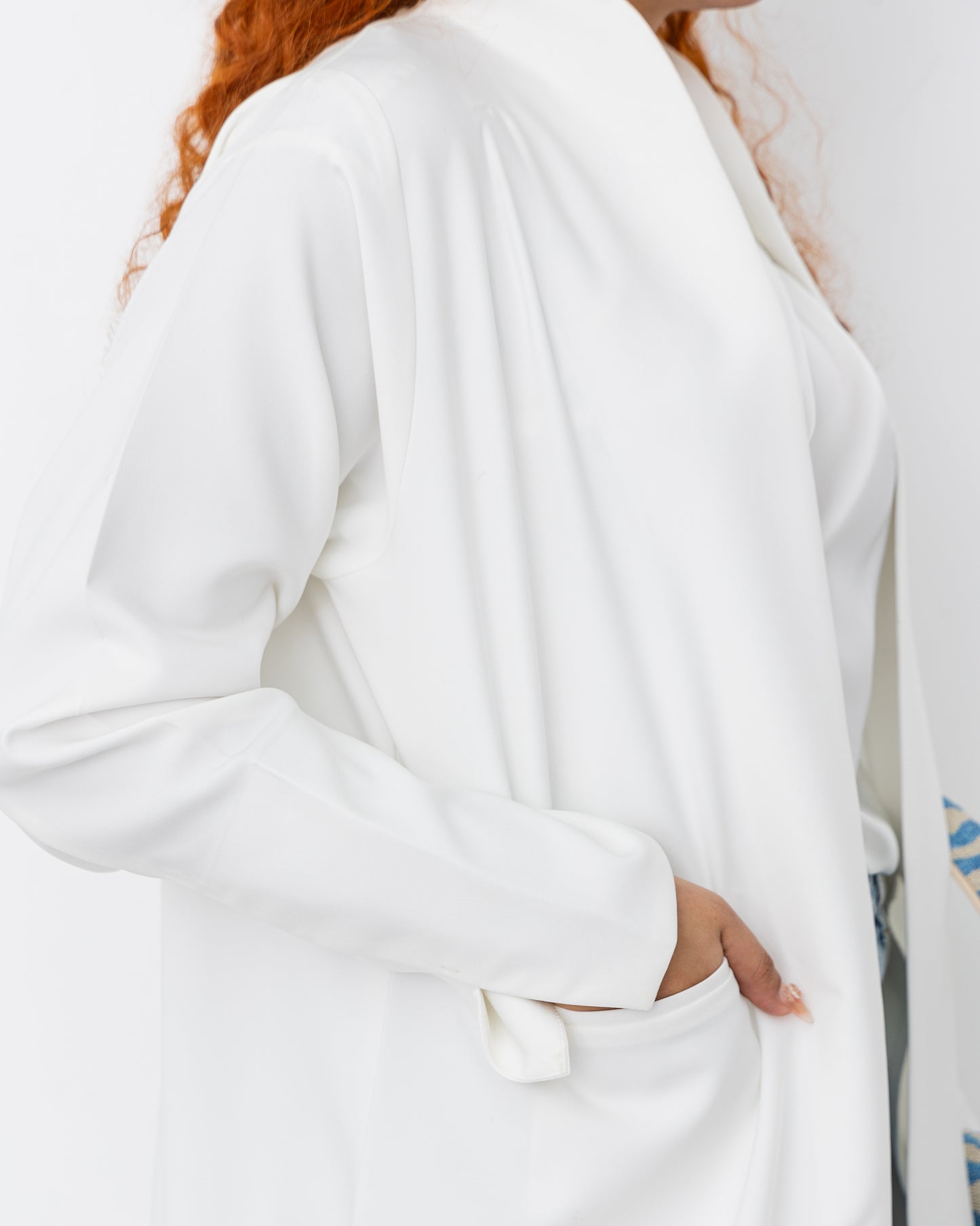The Linear Fit abaya