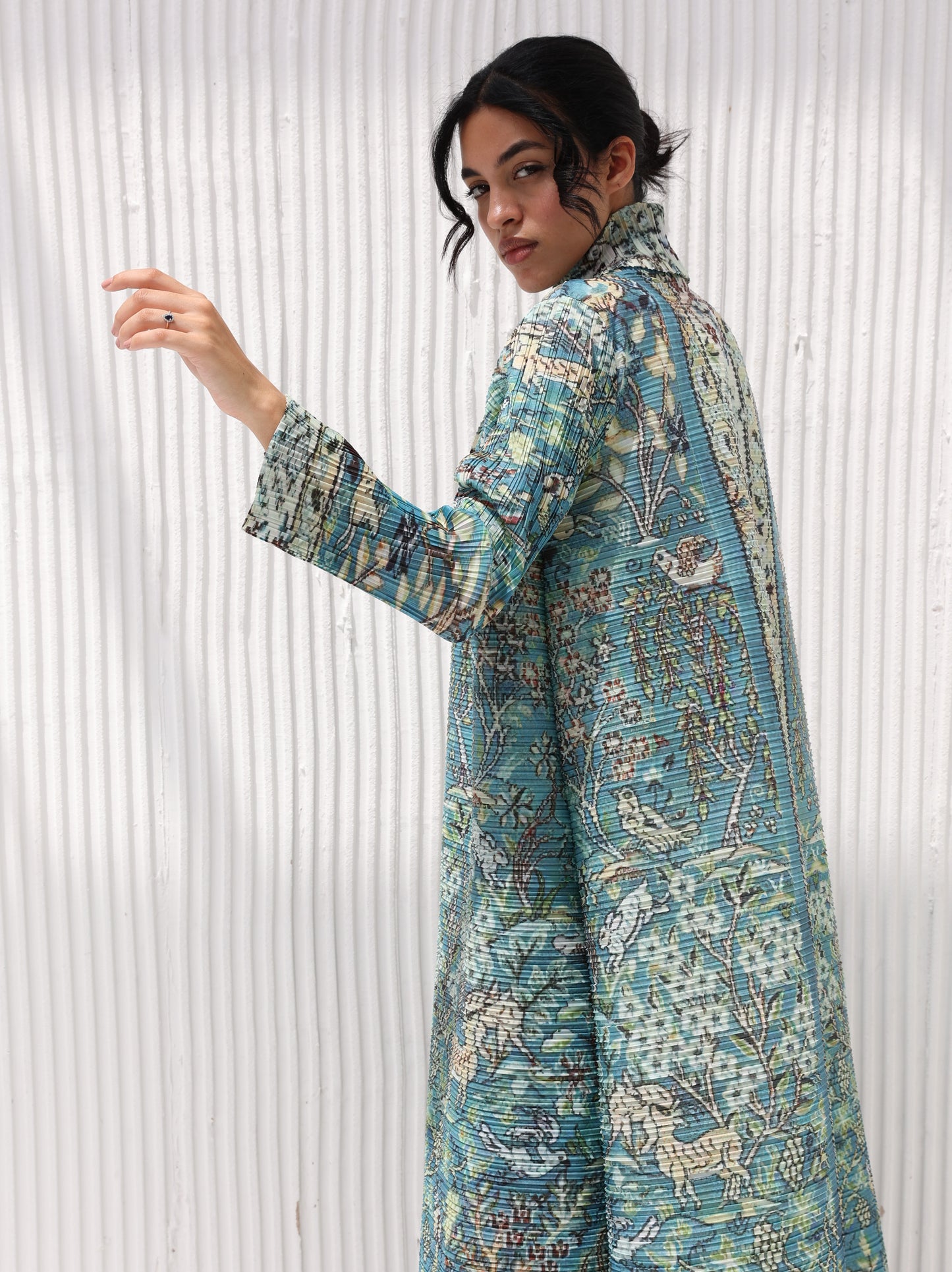 Pleated Patterned Abaya