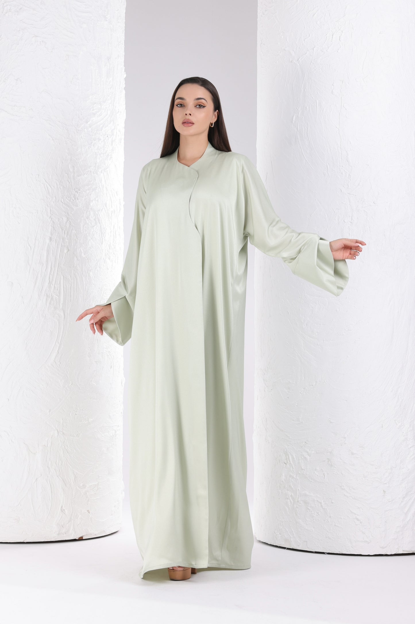 Closed Curve Abaya