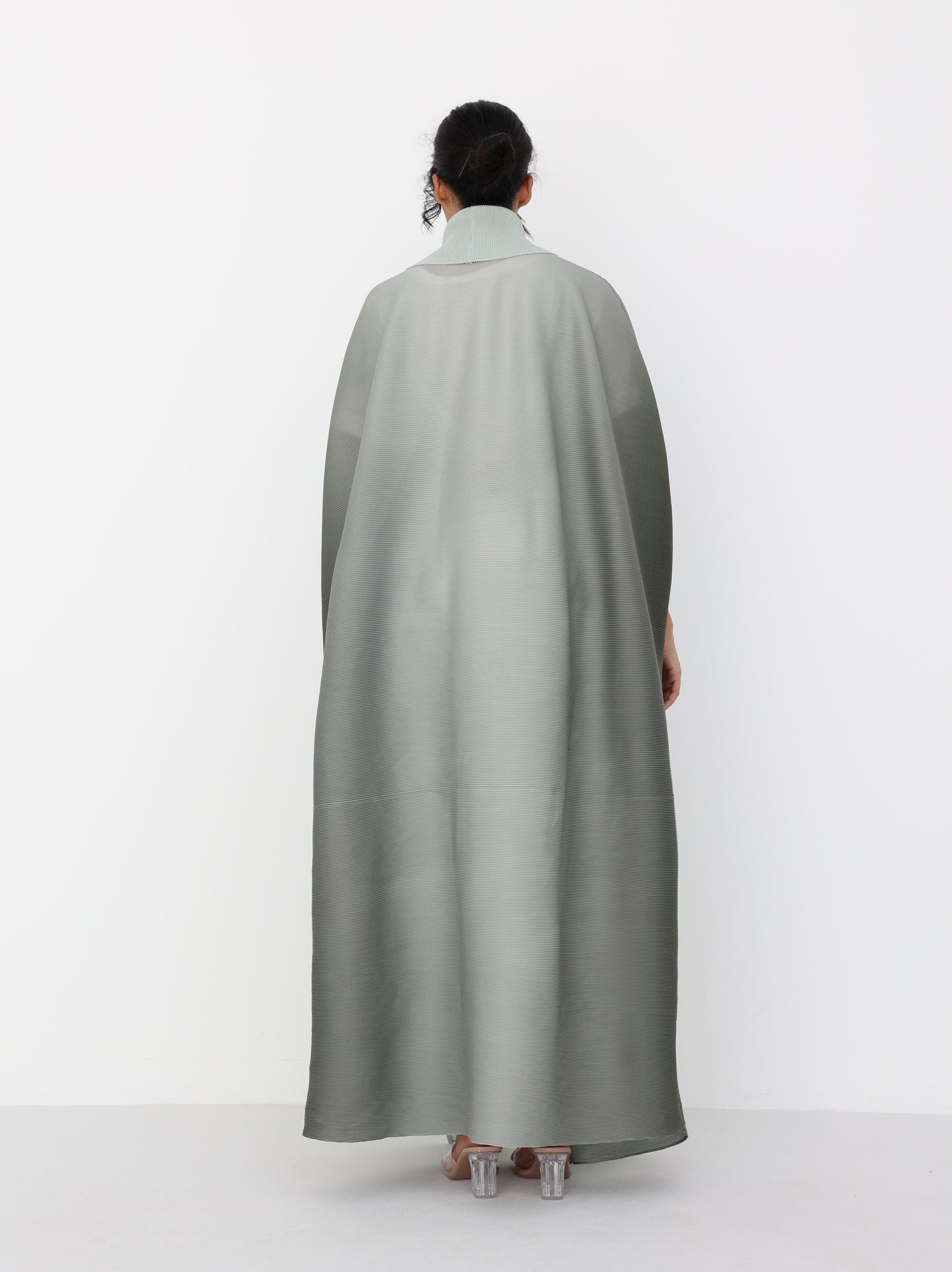 Pleated Ombre Abaya